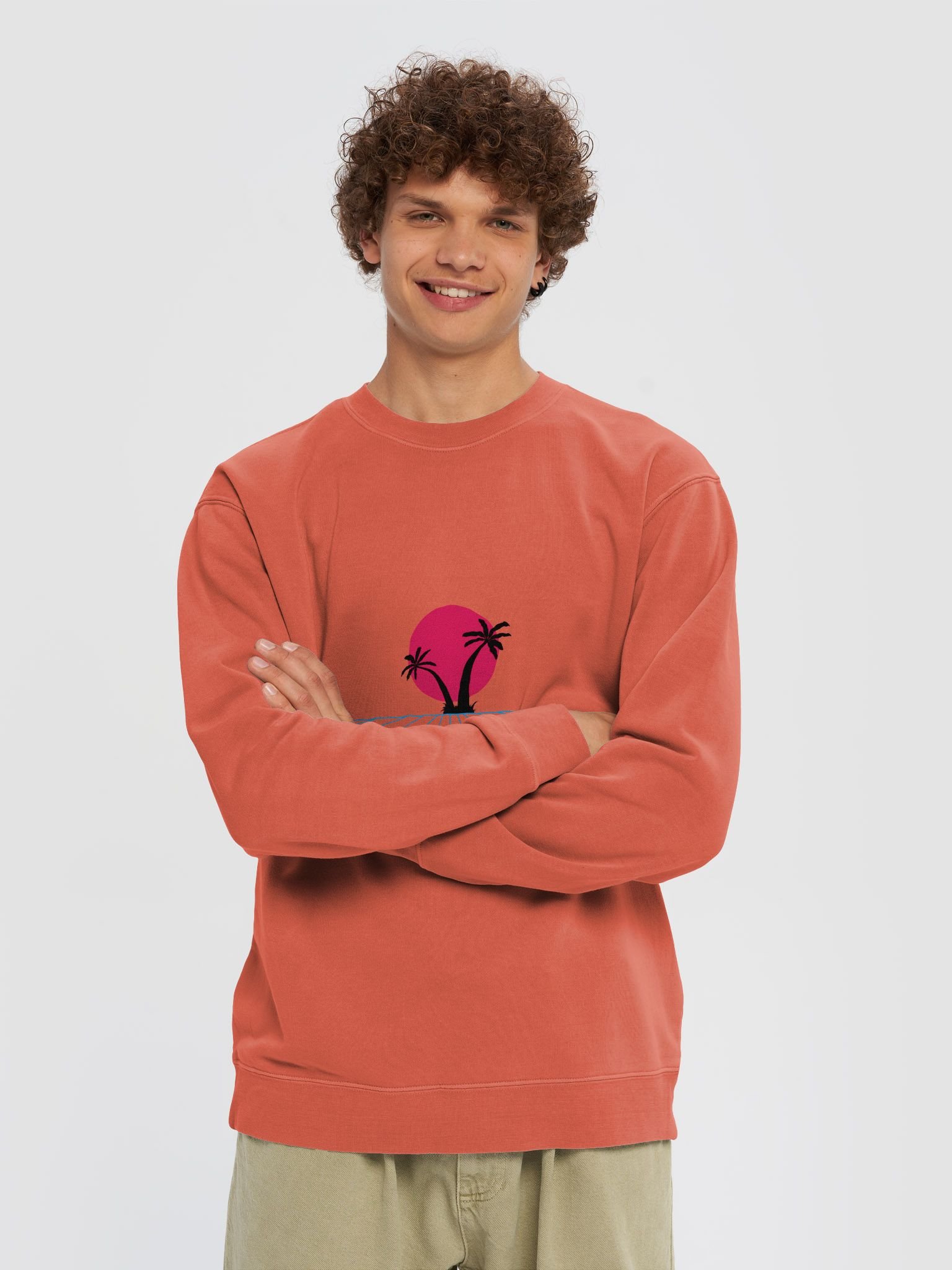 Retro Synthwave Sunset Sweatshirt product image (3)