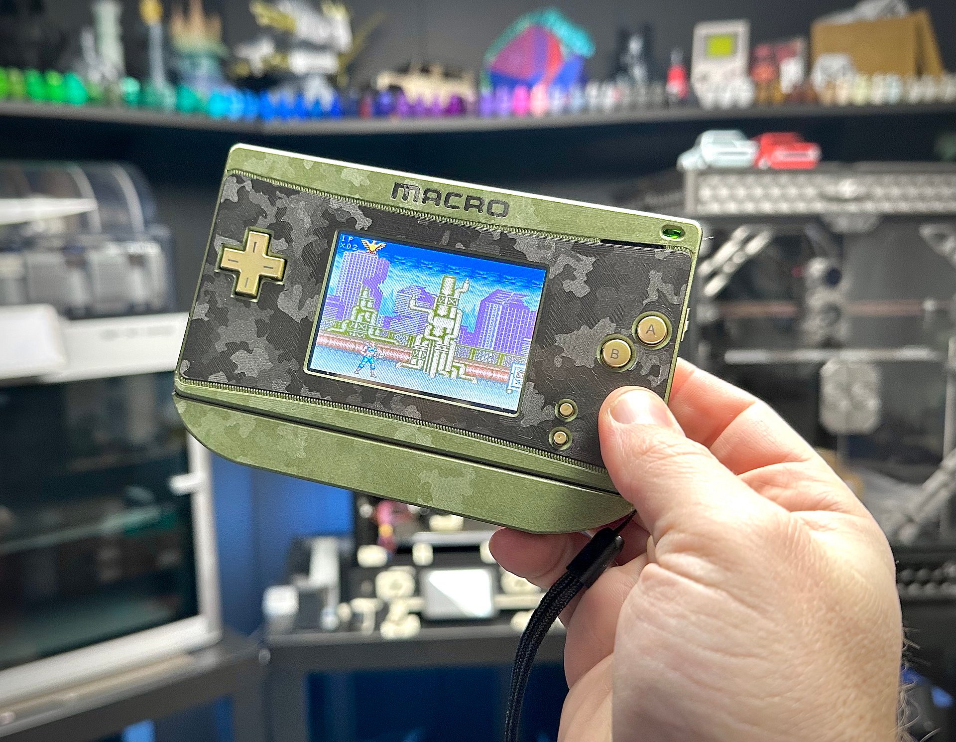 MacroSOS Console - CAMO Green product image (3)