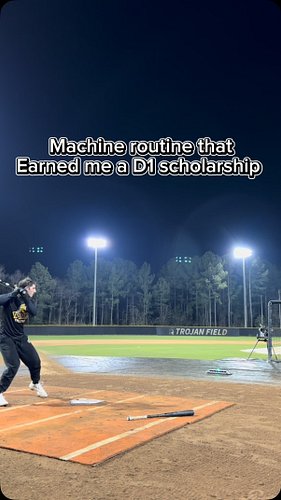 Unrealistic machine routine to hit bombs!
#baseball #homerun #viral #fyp