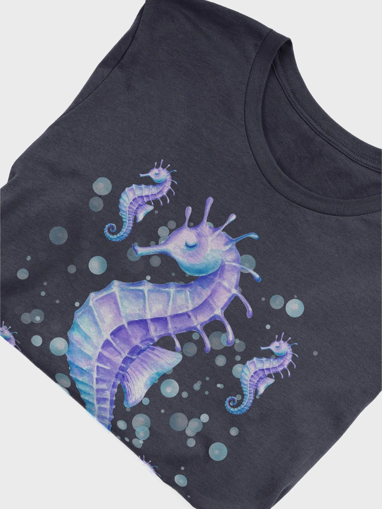 Seahorse T-shirt product image (4)