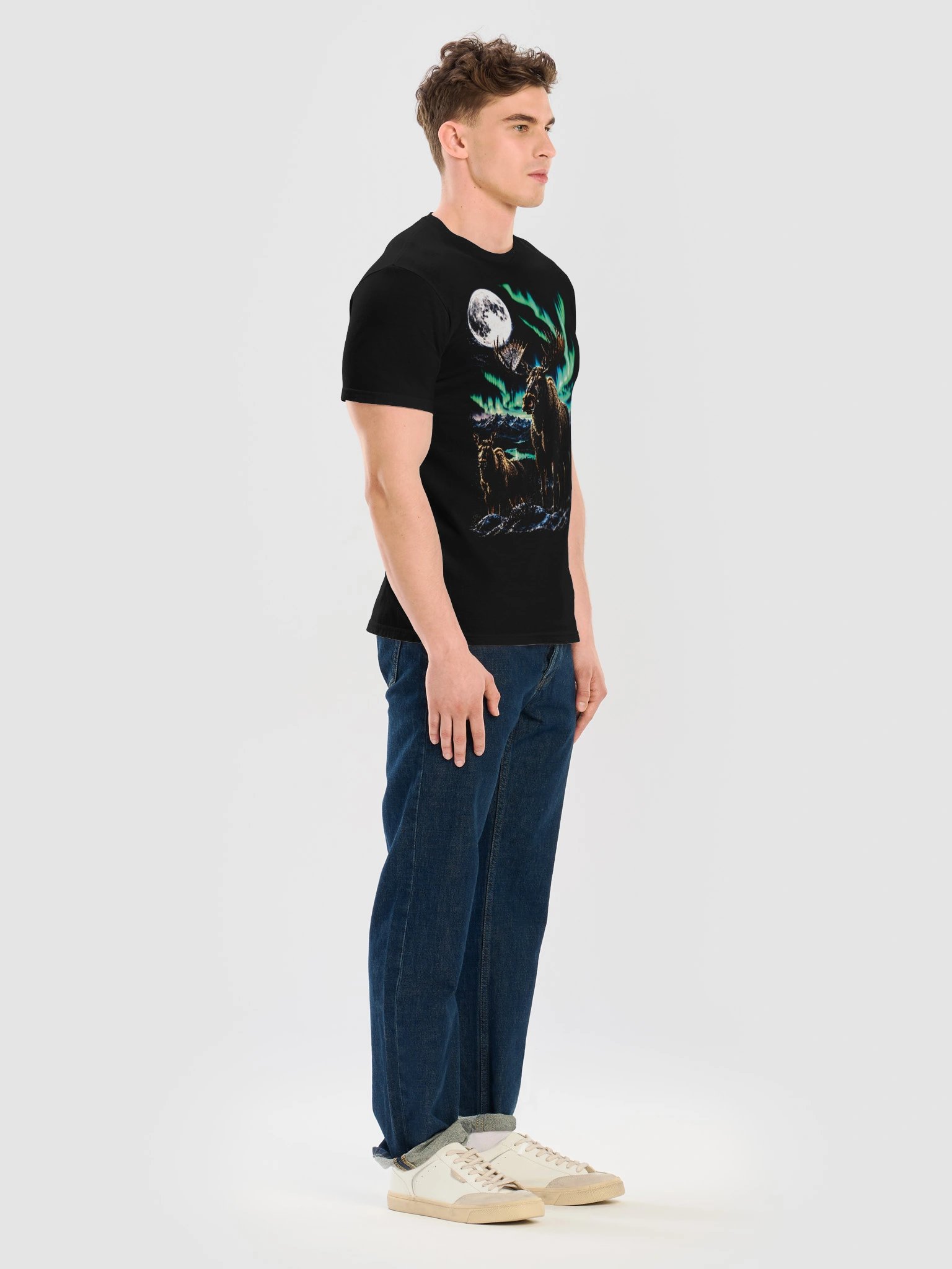 Bull Moose Howling Moon Tshirt | Legendary Wildlife Shirt product image (8)