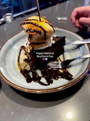 #nationalboyfriendsday 🩵🥰  #october3rd #desserts 🤎#az #foodietiktok 💕