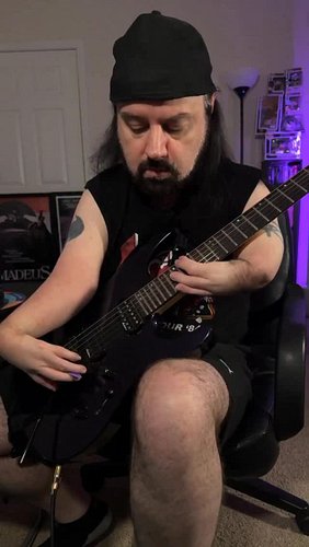 @blvckrl back at ya 🙏😁 #guitar #guitarist #guitarsolo #music #reels