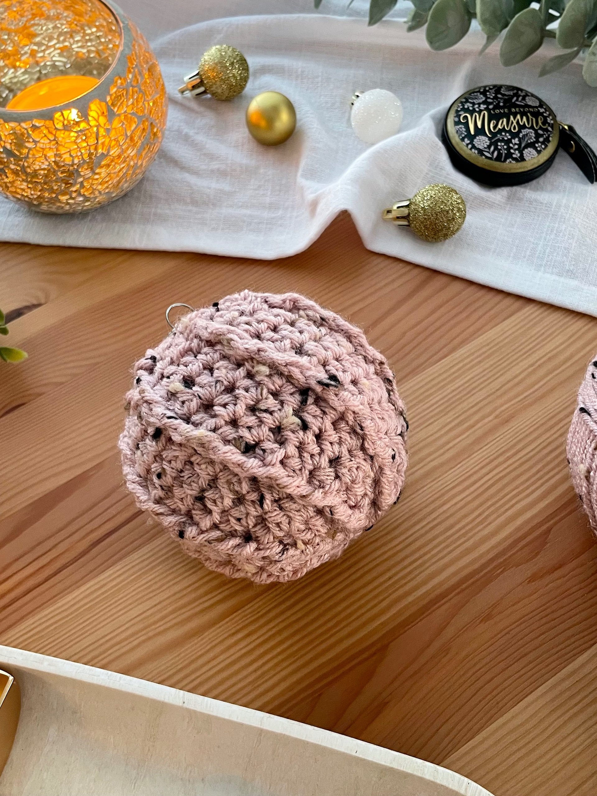 Cable Swirl Bauble Crochet Pattern | Instant PDF download with Chart and Photo Tutorial product image (3)