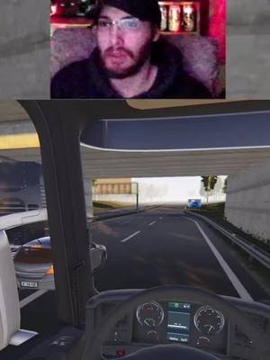 Bouchon d'autoroute par un petit accrochage 🤣  #ontheroad #ontheroadthesimulation #ontheroadgame  #twitchclips #twitchquebec #twitchqc 