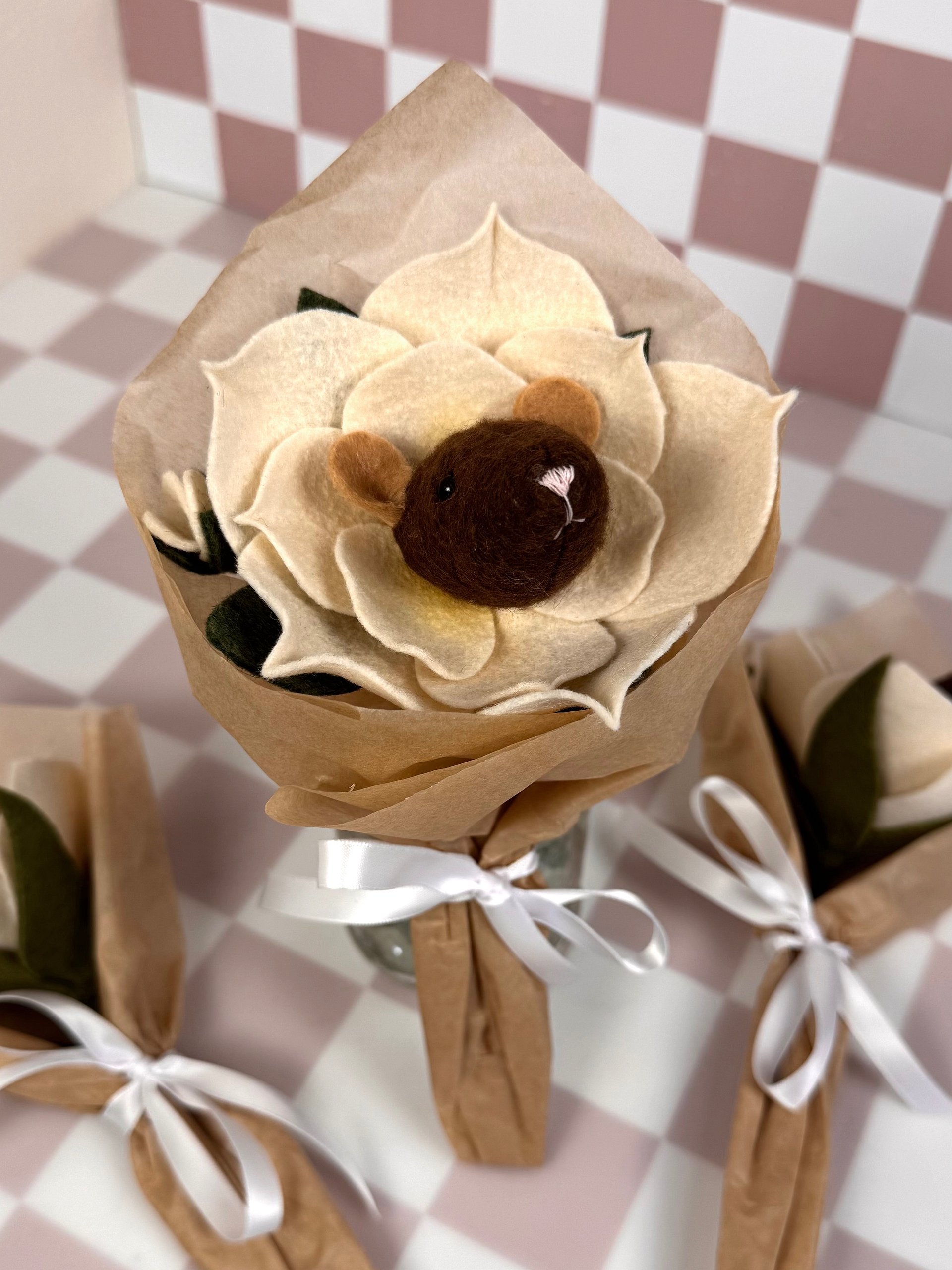 Magnolia (like) Rat Flower product image (9)