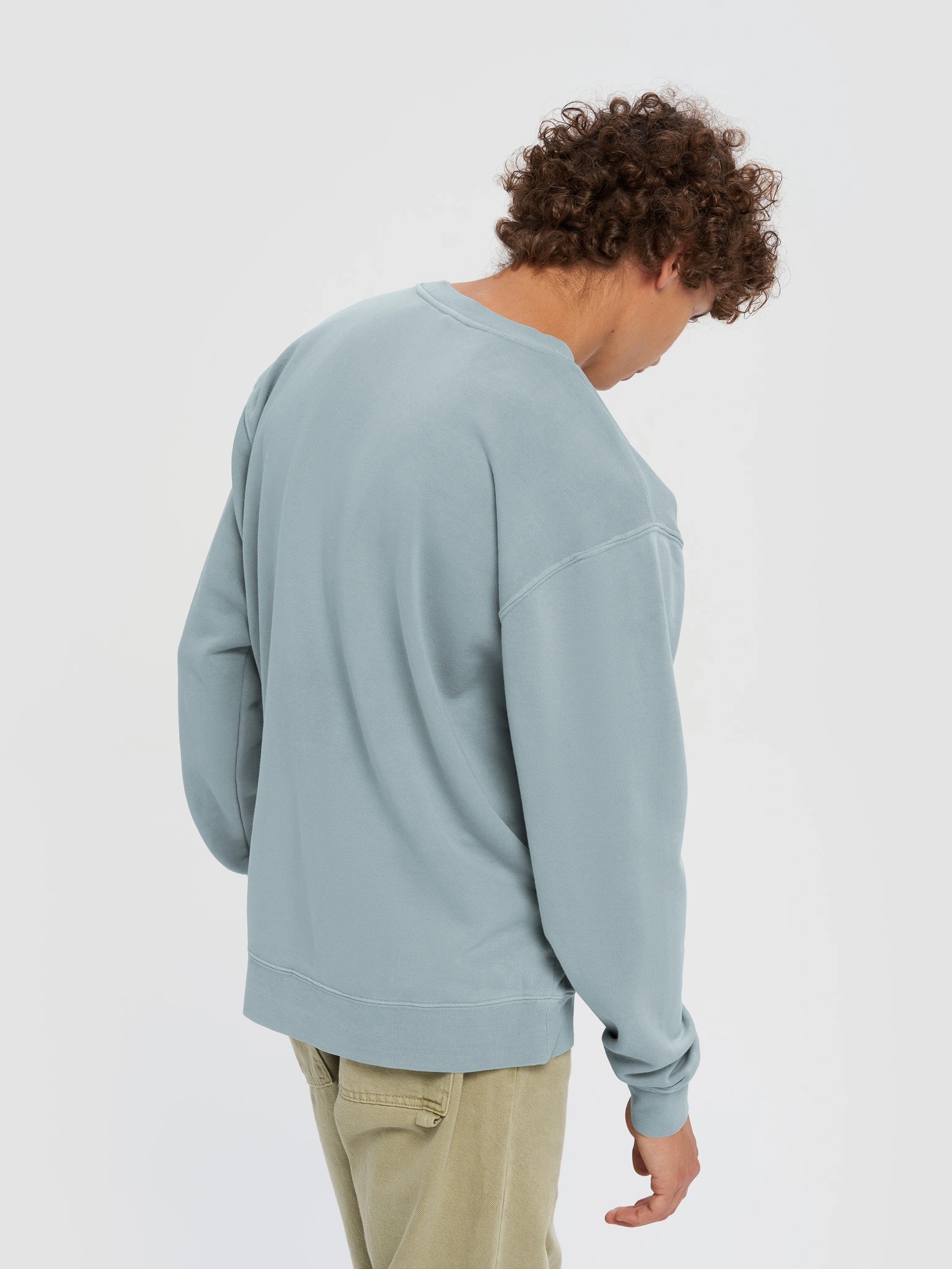 TCD Essential Crewneck product image (6)