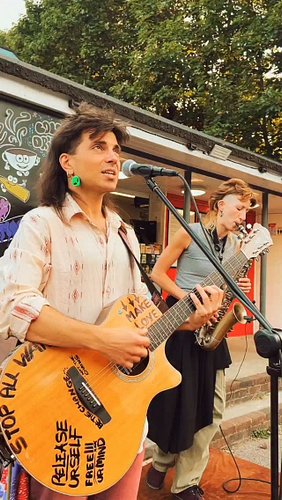 Yesterday we've had a real special time at Saunders Park Festival ✨️

THANK U & GRAZIE to everyone who came down to be part o...