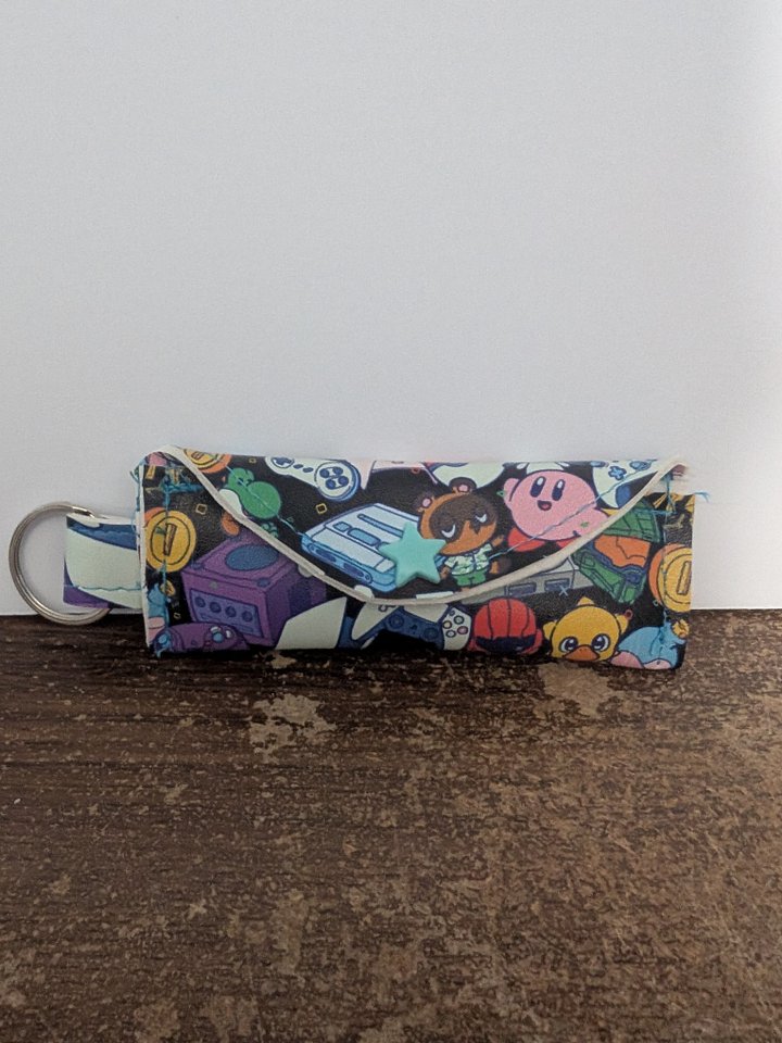 Nostalgia Chapstick Holder product image (1)