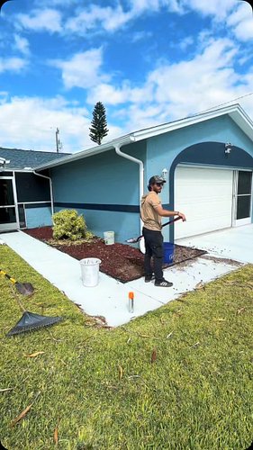 Landscaping is hot, dirty, exhausting, and some days straight-up bullshit 😂🌱… but I wouldn’t trade it for anything. I really ...