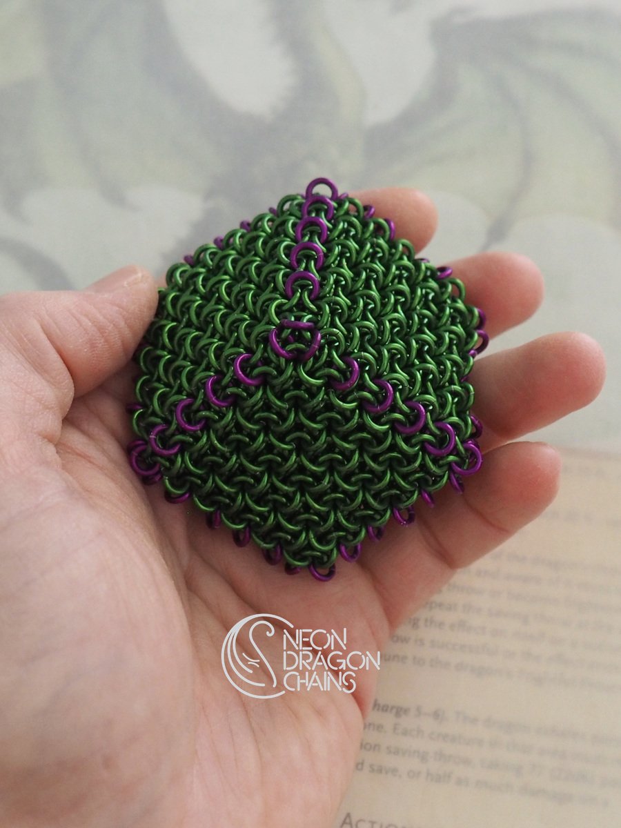 Gelatinous Chainmaille Jelly Cube product image (4)