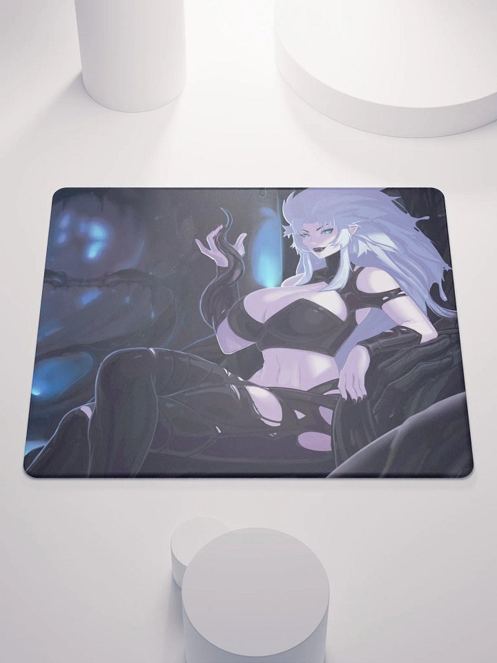 IZABELLA OOZE ABYSSAL LOUNGING GAMING MOUSE PAD product image (2)