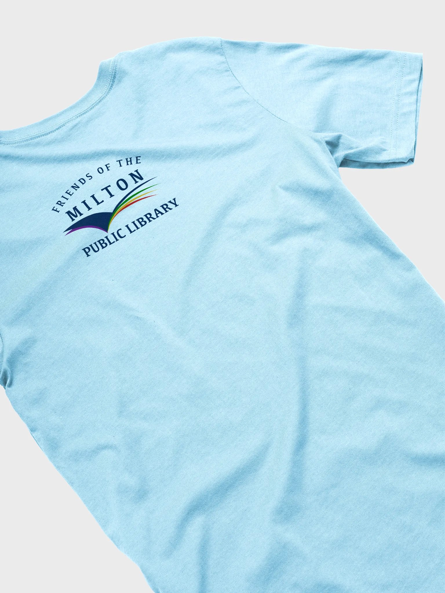 Strong Libraries Strong Communities Tee product image (42)