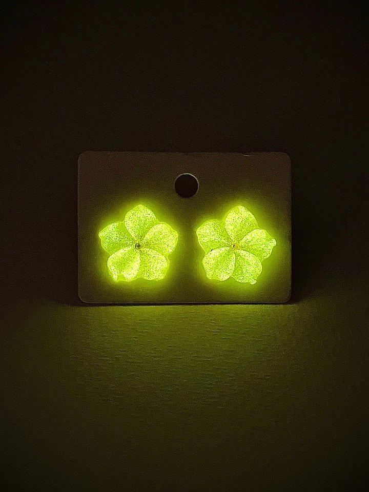 Studs Flores Amarillas product image (2)