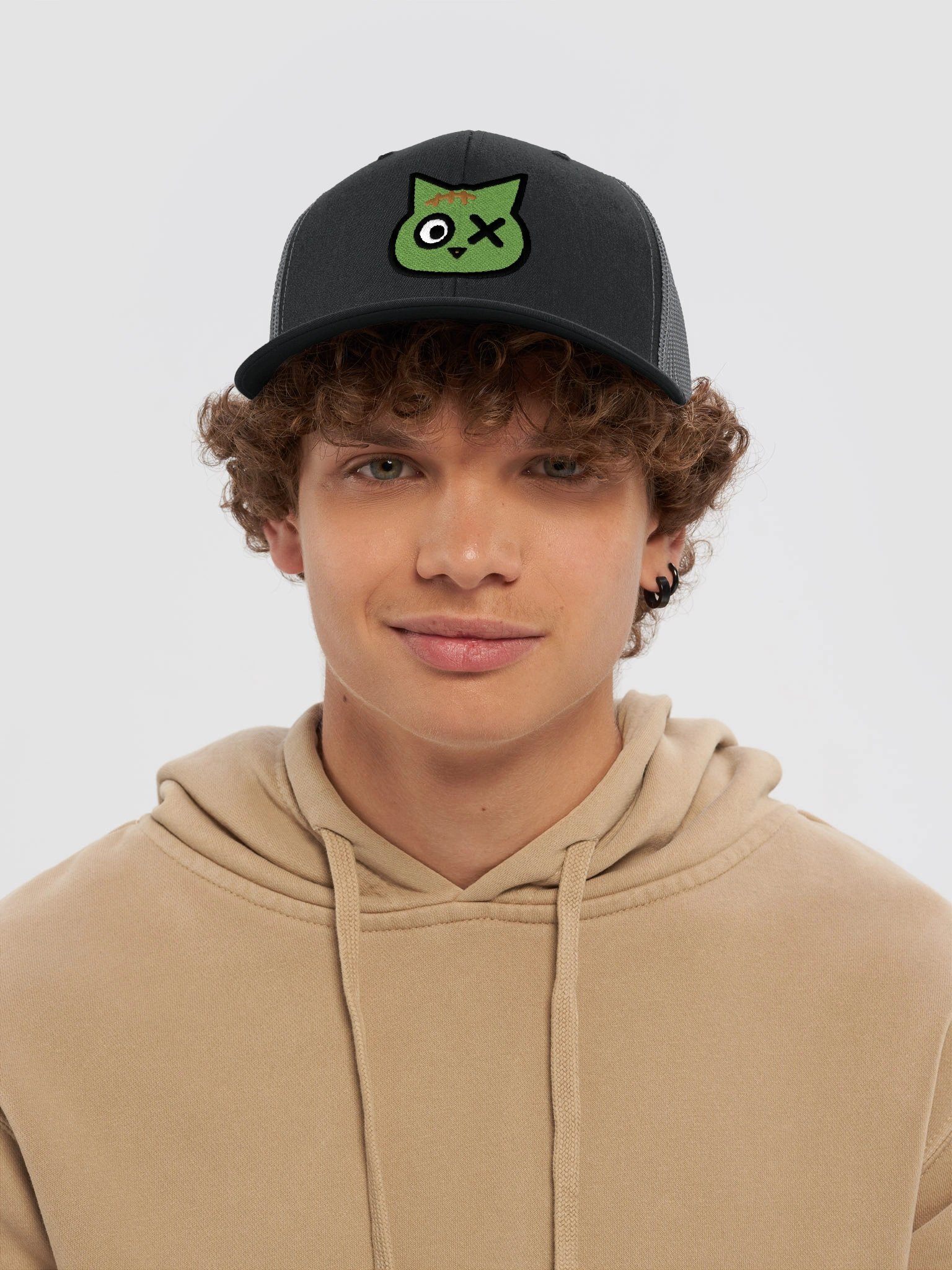 Nyanbie Zombie Cat Embroidered Snapback Trucker Hat product image (18)