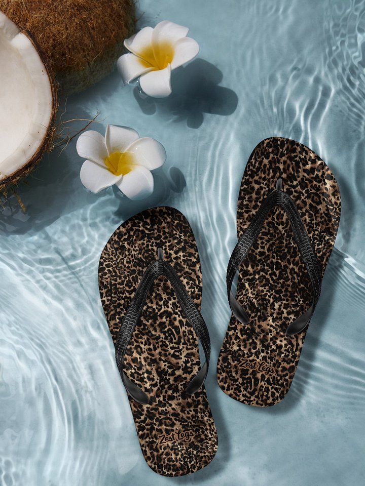 Flip flops "Chic Dark Brown Leopard" product image (1)