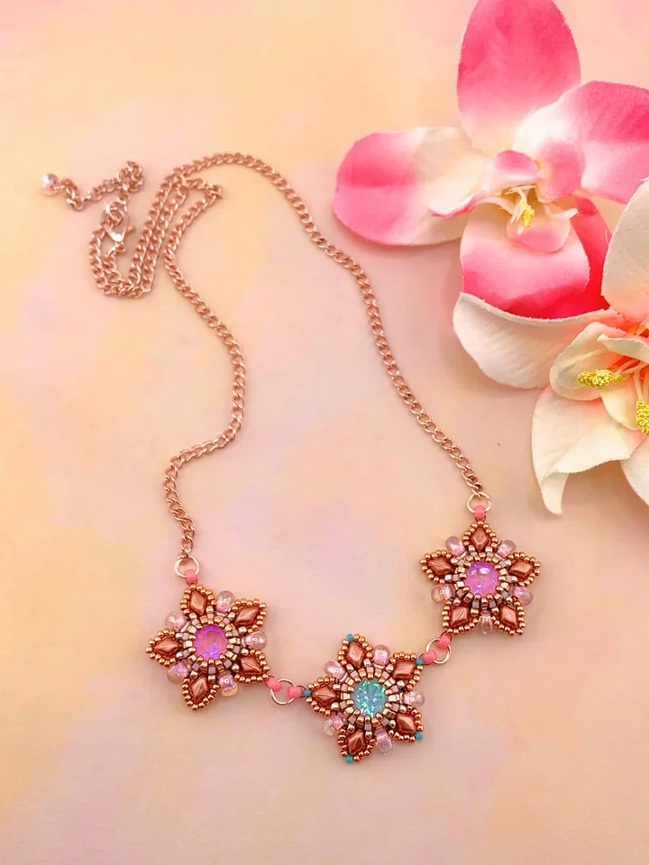 Surf Star Beaded Crystal Necklace - Rose Gold product image (2)