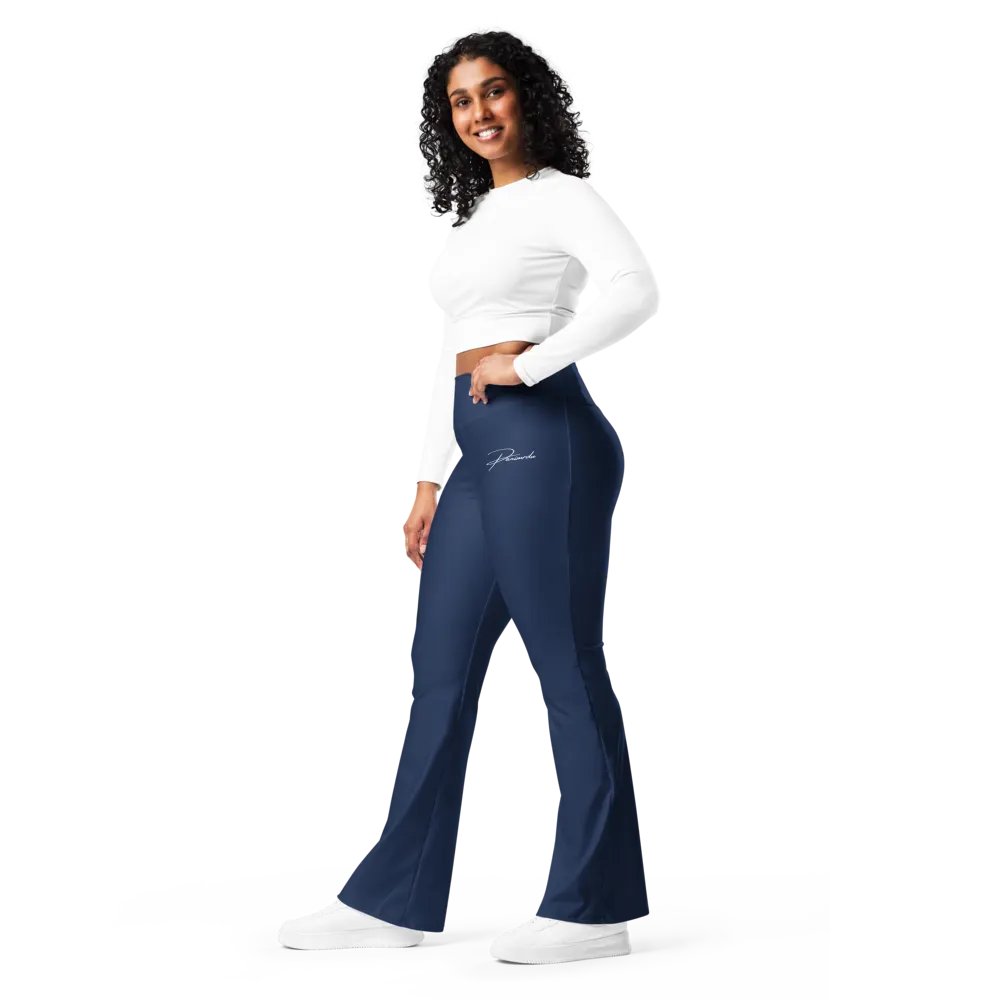 PANÍ MRDU Flaired Leggings in Navy product image (9)