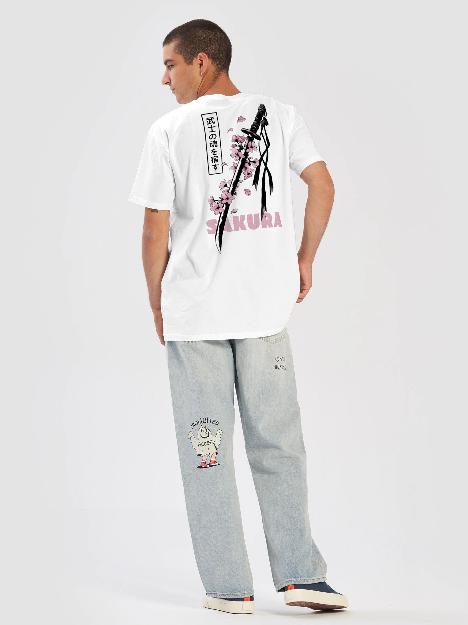 Sakura Blade Anime Graphic Tee product image (25)