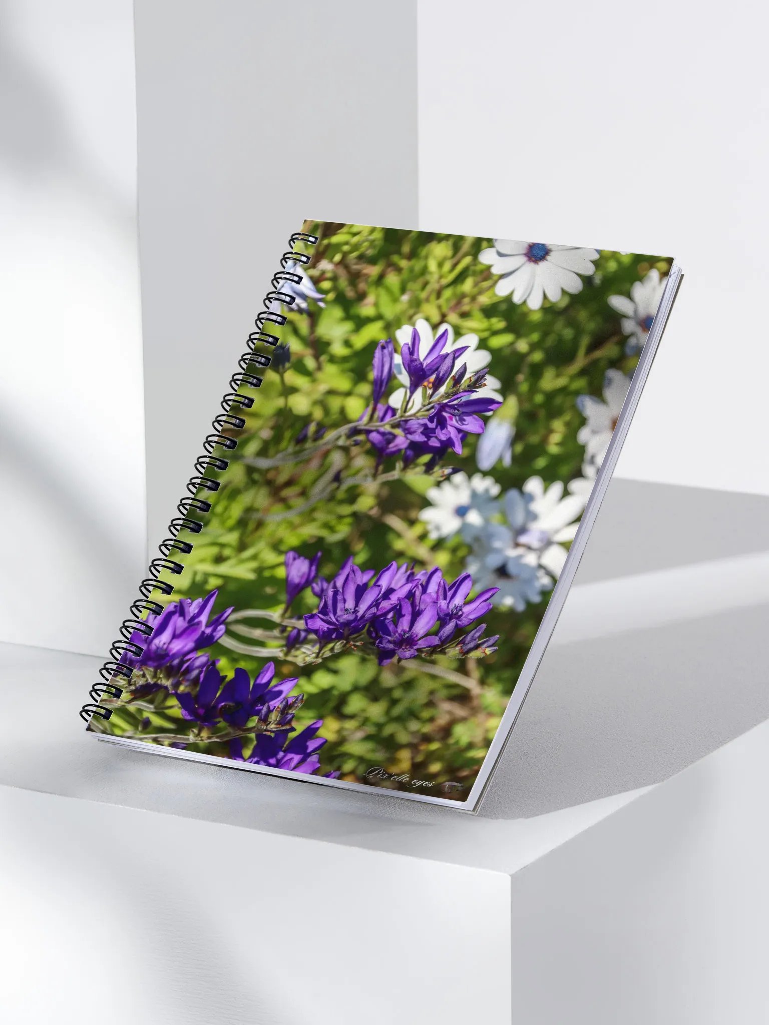 📓 Notebook Collection PURE – Jardin du Rayol – Babiana & Marguerites du Cap product image (3)