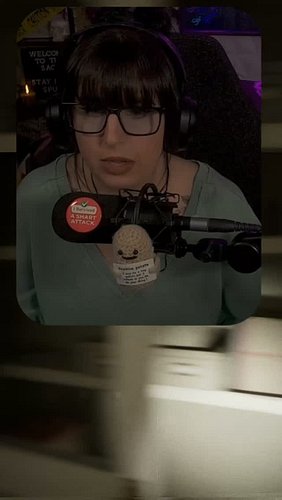SCARED ME RIGHT OUT OF MY SEAT!!! #funnystreamer #funnymoments #indiegames #girlgamer #TheUnworthy
