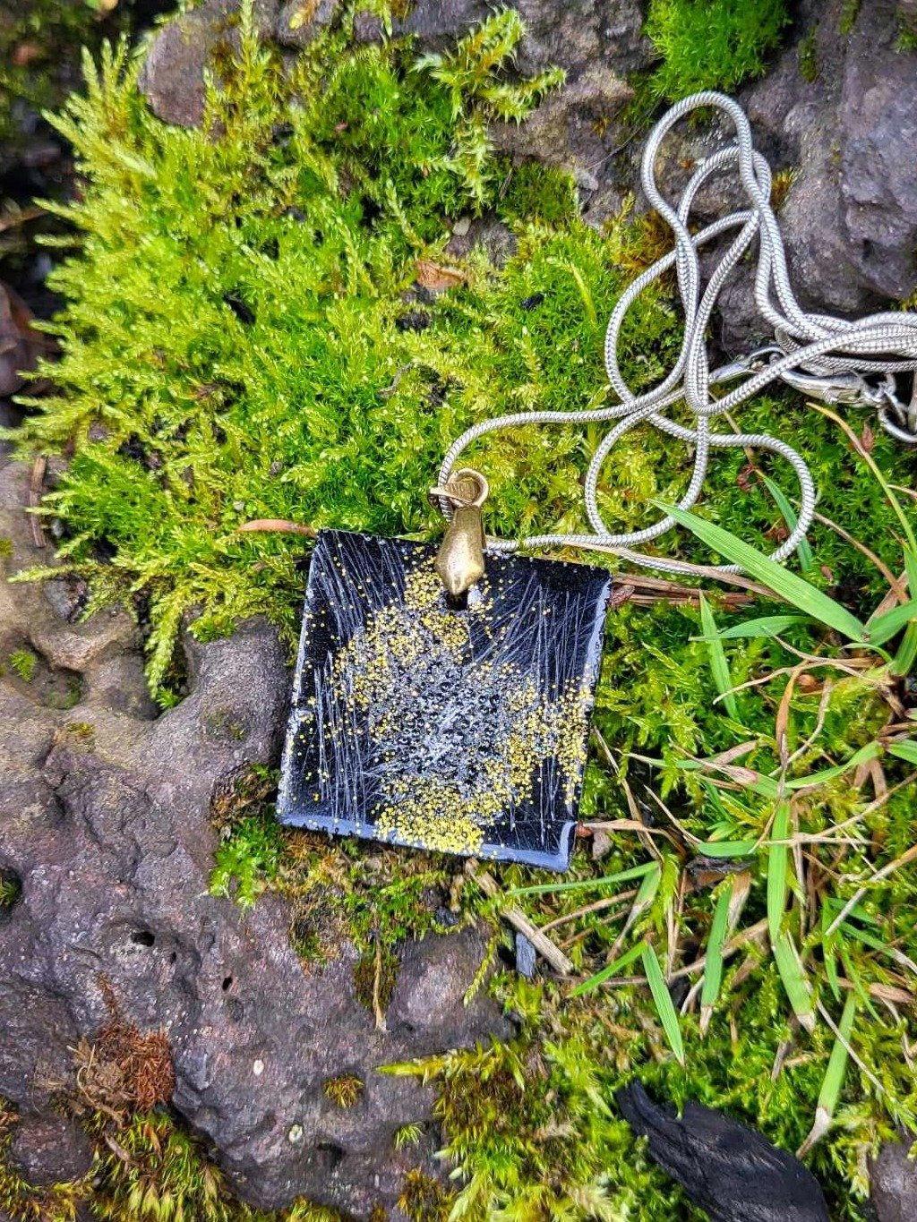 Alchemist Reisin Necklace product image (4)