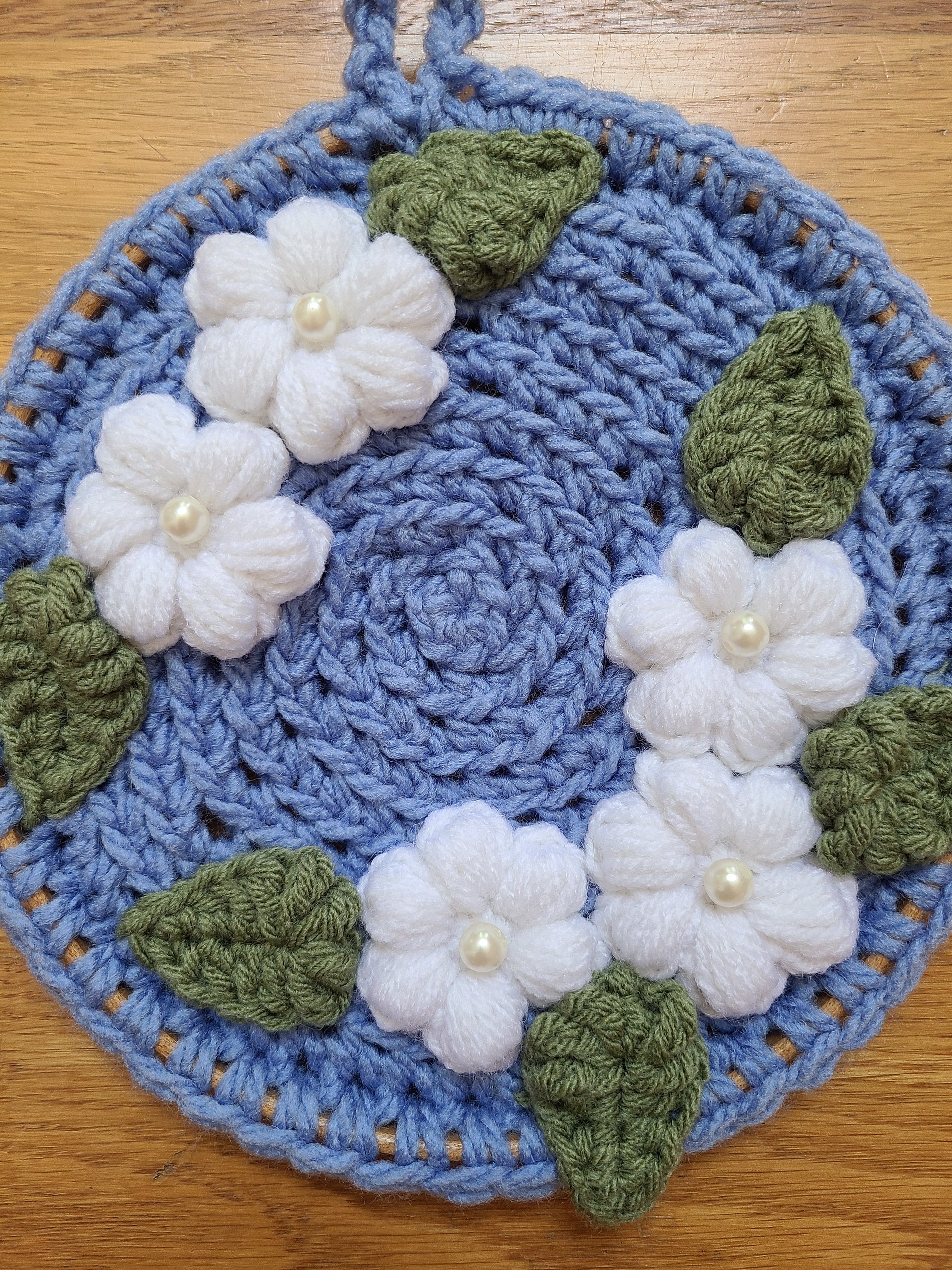 Small White Flower Wall Decor product image (2)