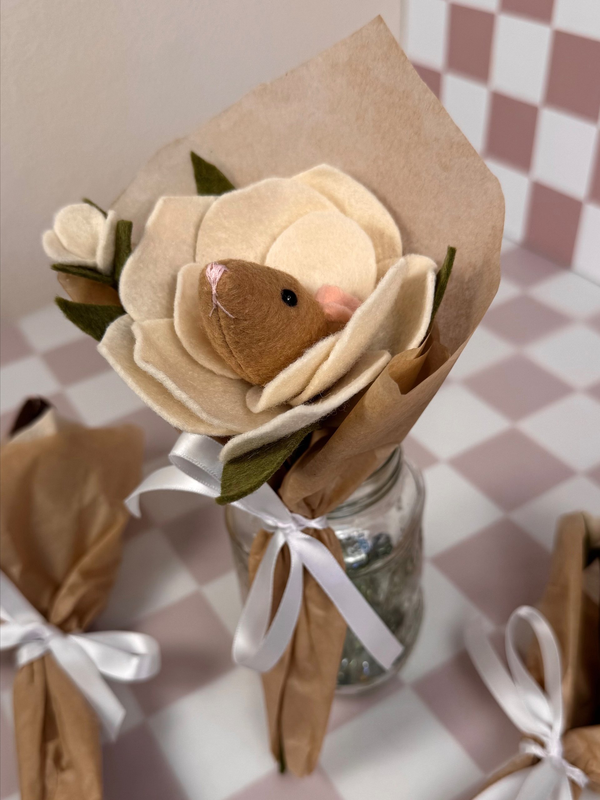 Magnolia (like) Rat Flower product image (3)