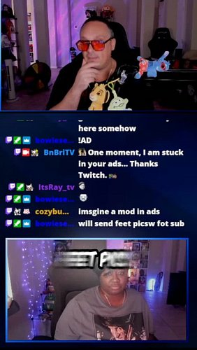 feet pics for subs? really? 🦶 #streamerlife #funny #quizfail #twitchclips #ClipGPT