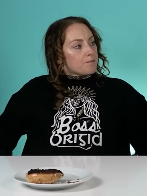 Boss Brigid ☘️ Classic Crewneck Sweatshirt in Black product image (4)
