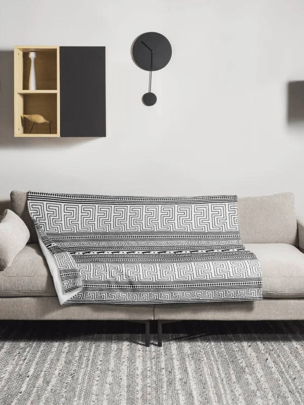 Epicurean Amphora Design (Throw Blanket) product image (1)