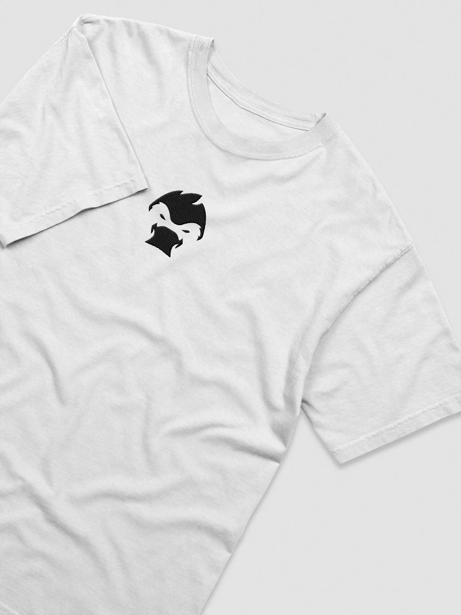 embroidered white duck midchest product image (3)