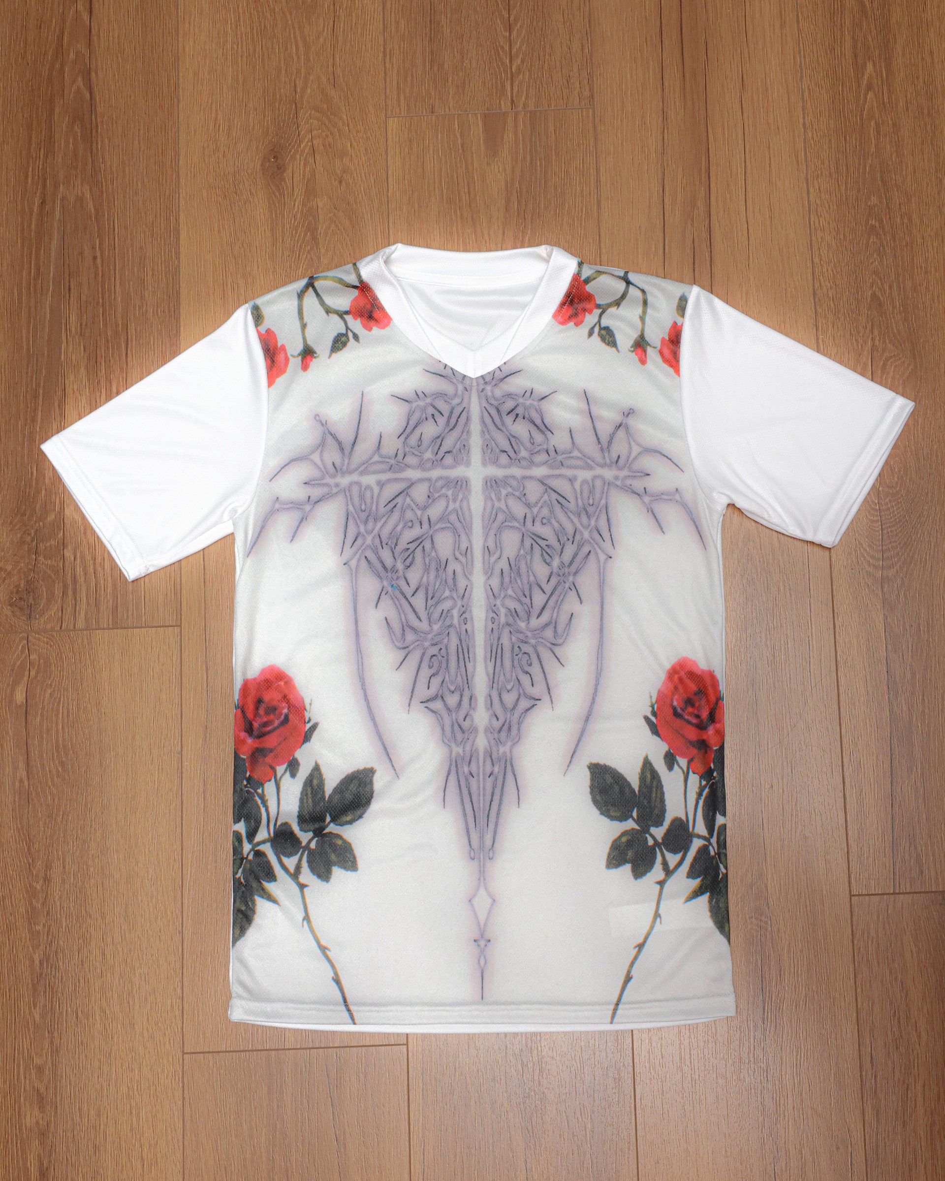 Tribal cross & roses jersey product image (6)