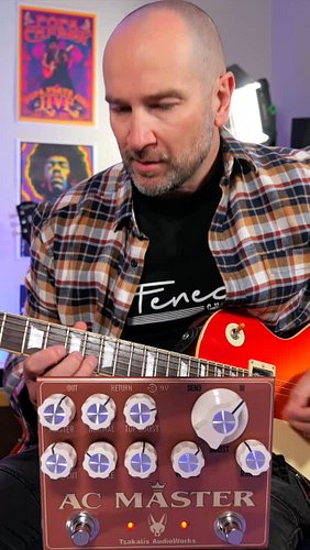 Checking out the @tsakalisaudioworks AC Master dual pedal! This is a Vox inspired overdrive pedal on the left and a classic R...