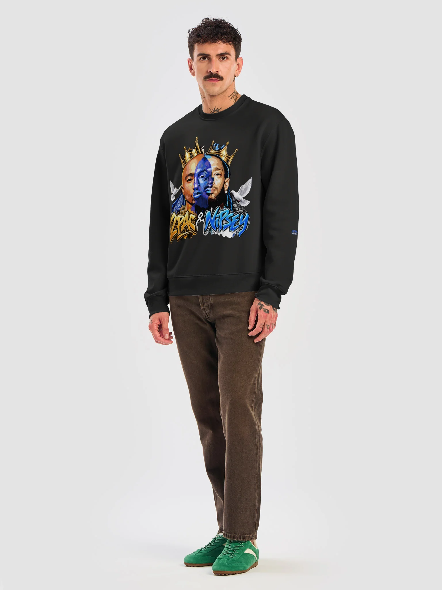 Crowned Doves Graphic Oversized Sweatshirt product image (15)