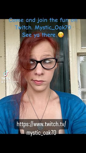 https://www.twitch.tv/mystic_oak70