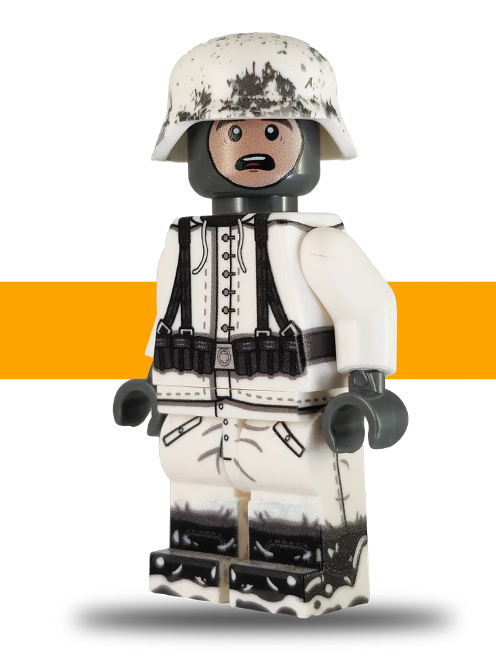 Winter German Rifleman - WW2 (Compatible) product image (1)