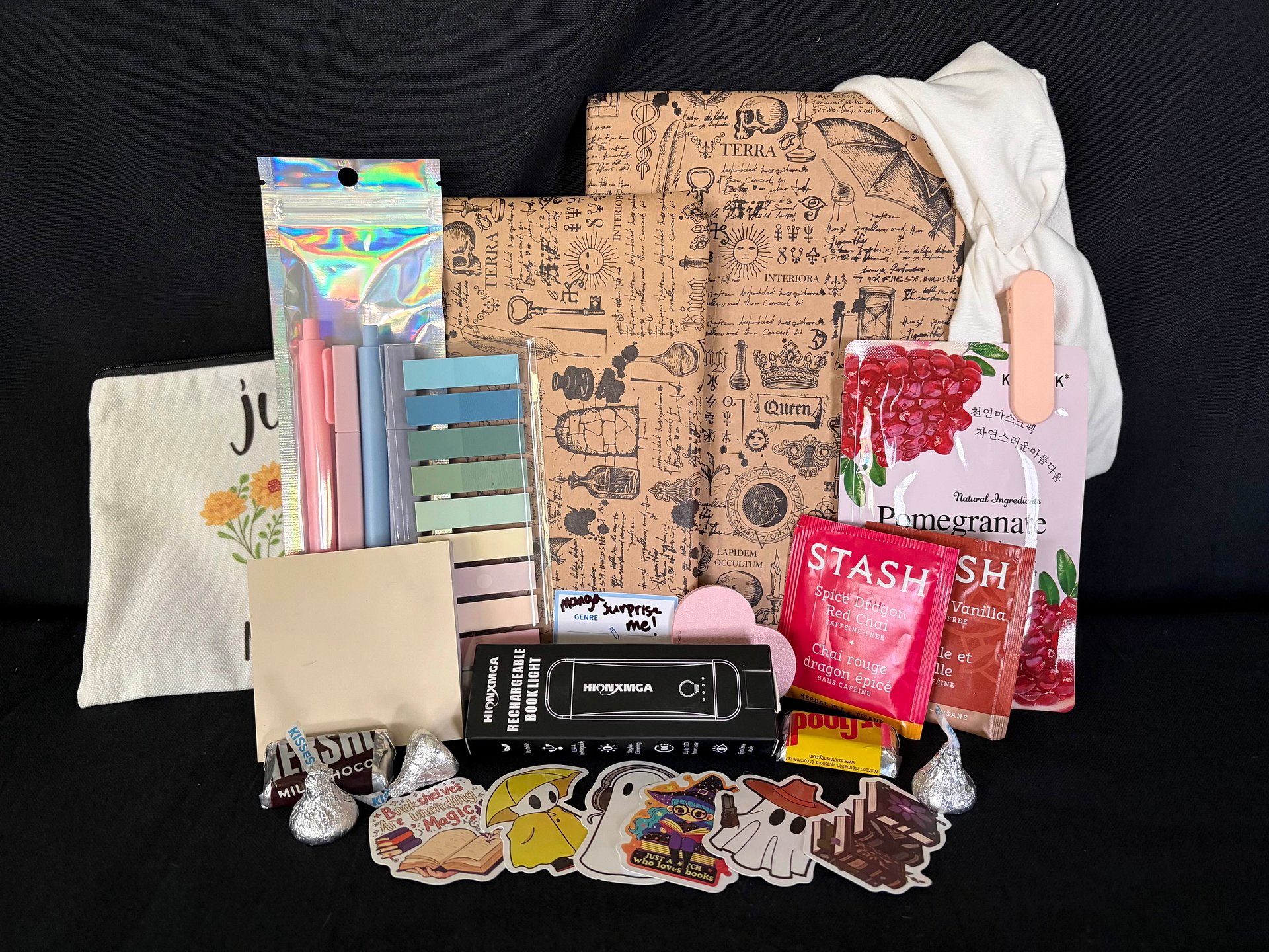 Blind Date with a Book product image (2)