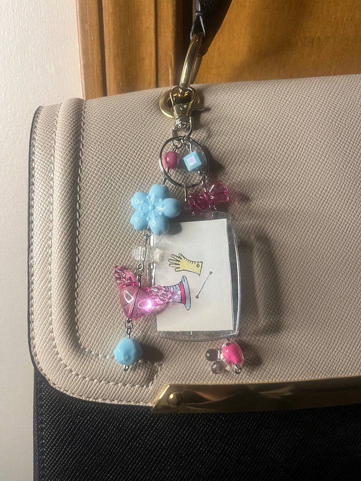 Magicians Stuff Deluxe Bag Charm product image (1)