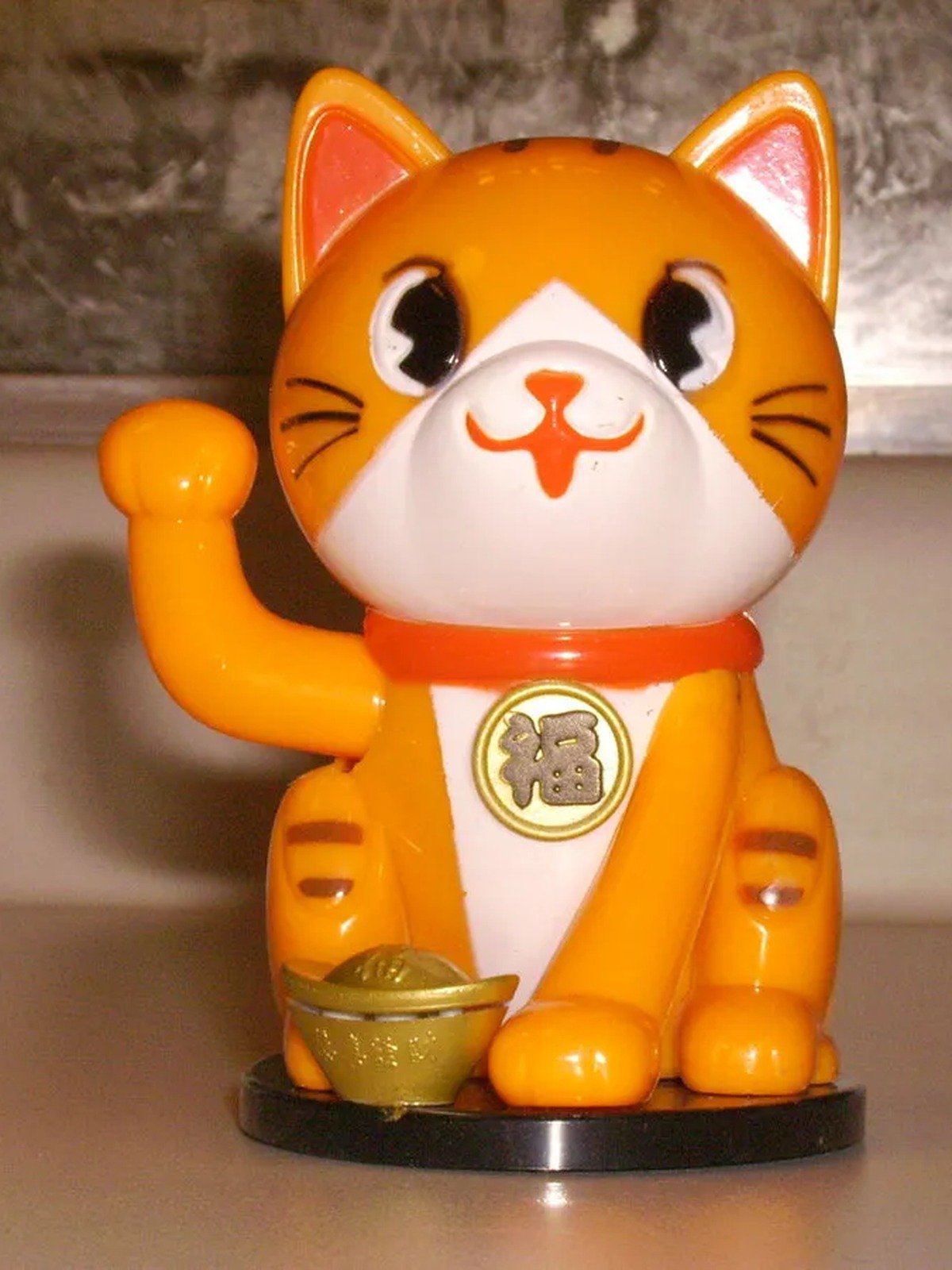 dronecat (orange) product image (1)