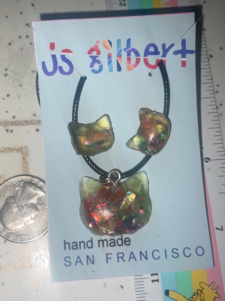 Cats are Back - Opal Pendant and earring set - Holgram product image (2)