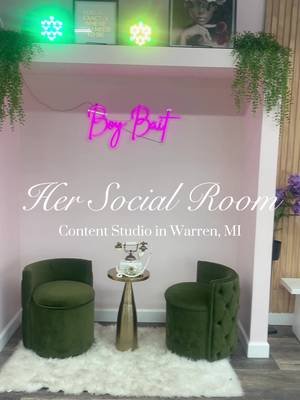Had my first shoot at Her Social Room last Friday — and I’m obsessed 😍 ✨The space has so many backgrounds, props, and creative corners that make every shot feel different. Whether you’re a creator, business owner, or just want to elevate your content, this spot is a gem 💡📸 10/10 recommend checking it out if you’re in the area — I’ll definitely be back! 💕 📍22660 Van Dyke Ave, Warren, MI 48089   