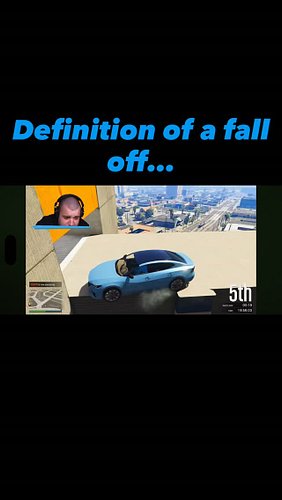 Bro fell off… LITERALLY @slogoman @datguyrishy27  @t0p5.hub 
Vic… calm down