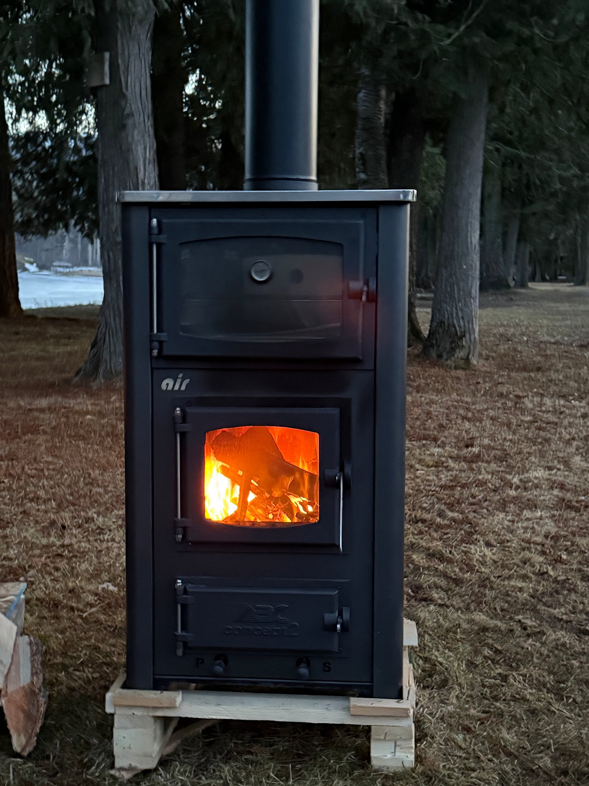 Concept 2 Air Mini Wood/Coal Cookstove Black Sides and Edges product image (2)