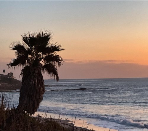 Hey Soul…

You’ve felt it. 
That subtle shift. 
The quiet pull inward. 
Not because anything was wrong — 
but because it’s ti...