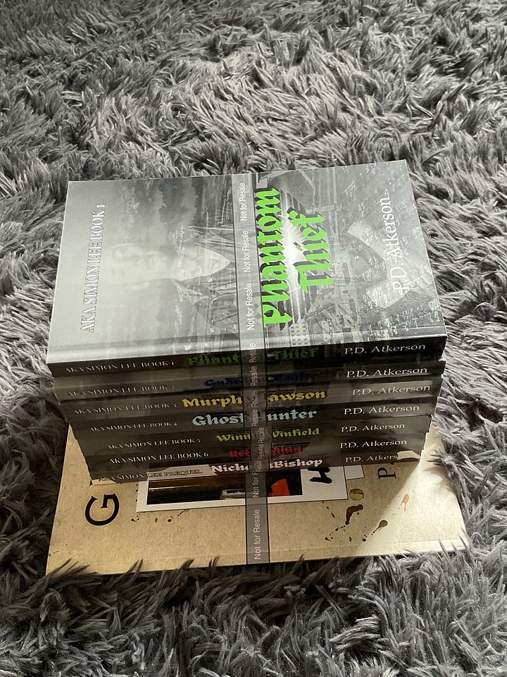 The Complete AKA Simon Lee Collection Plus Bonus Short Story (Signed by author) product image (2)