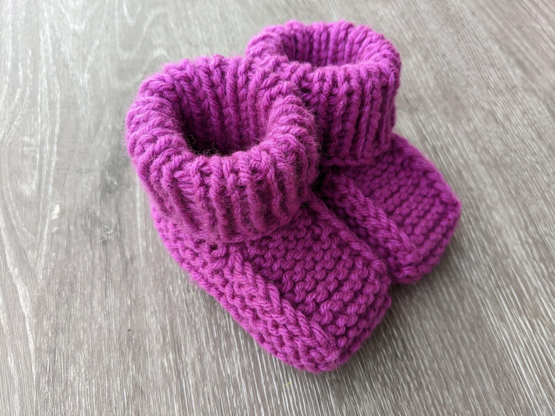 Newborn Baby Knit Booties Pattern product image (9)