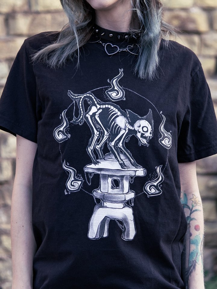 Bakeneko T-Shirt (Black) product image (2)