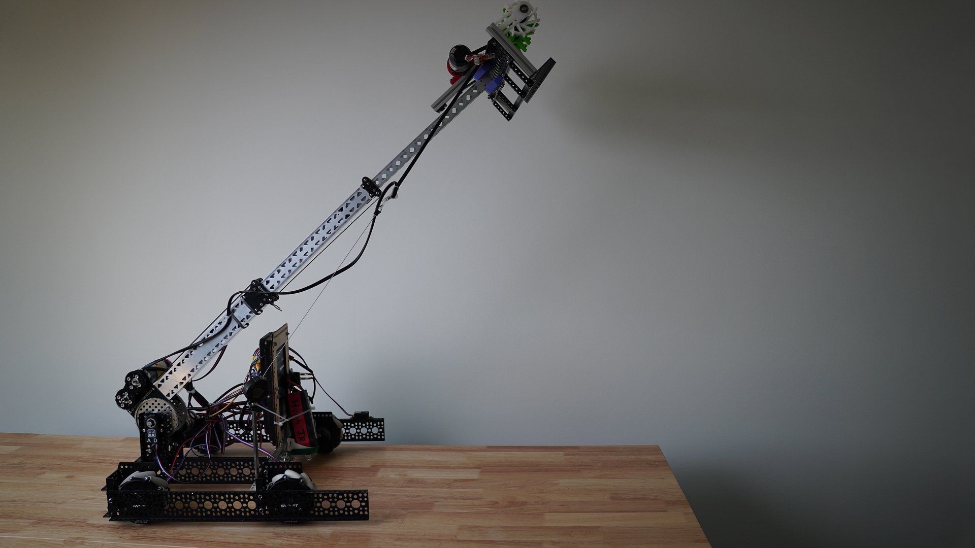Pivoting Arm + Telescopic Elevator — Ball Collection Robot product image (5)