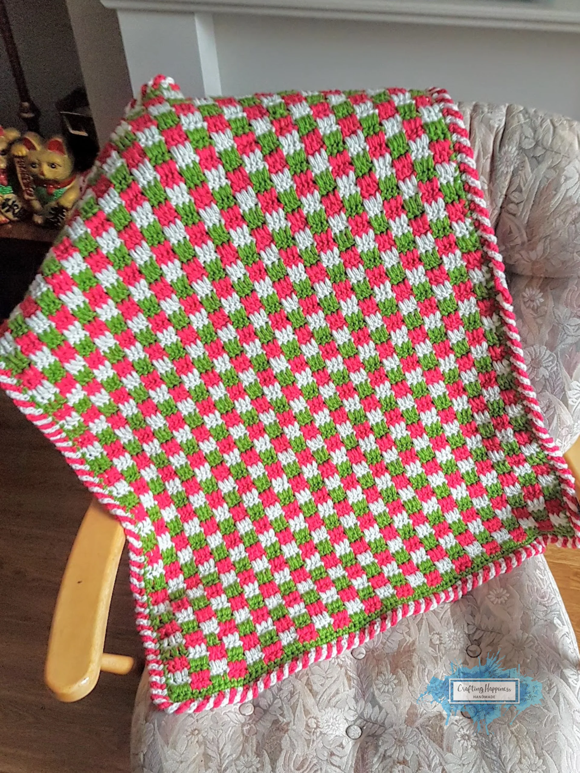 Crochet Baby Blanket Pattern – Christmas Plaid Afghan (PDF Pattern) product image (1)